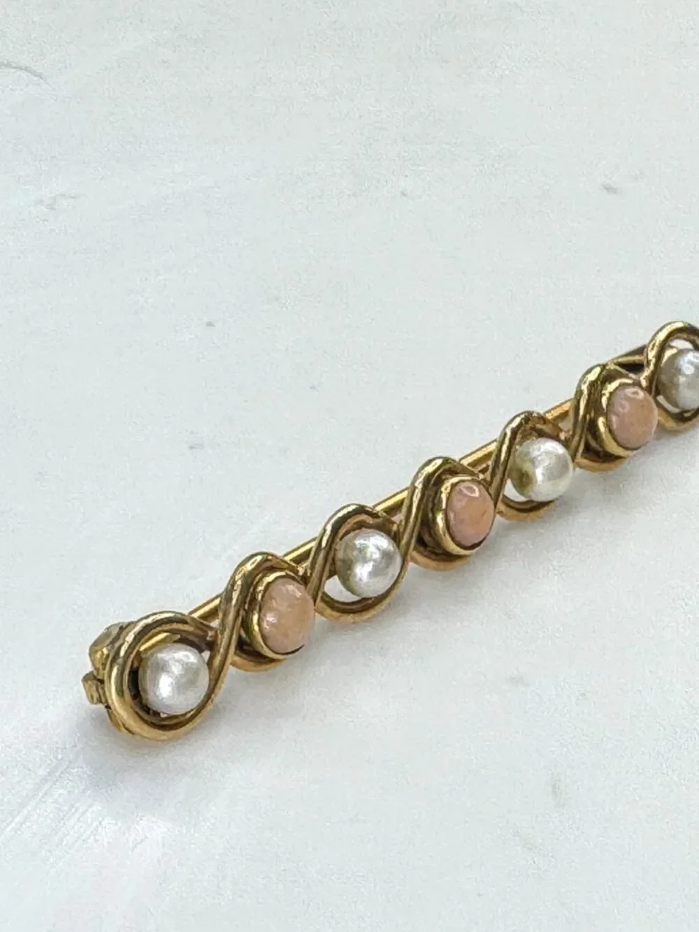 Antique 14K yellow Gold Coral Pearl Infinity bar brooch  1 5/8